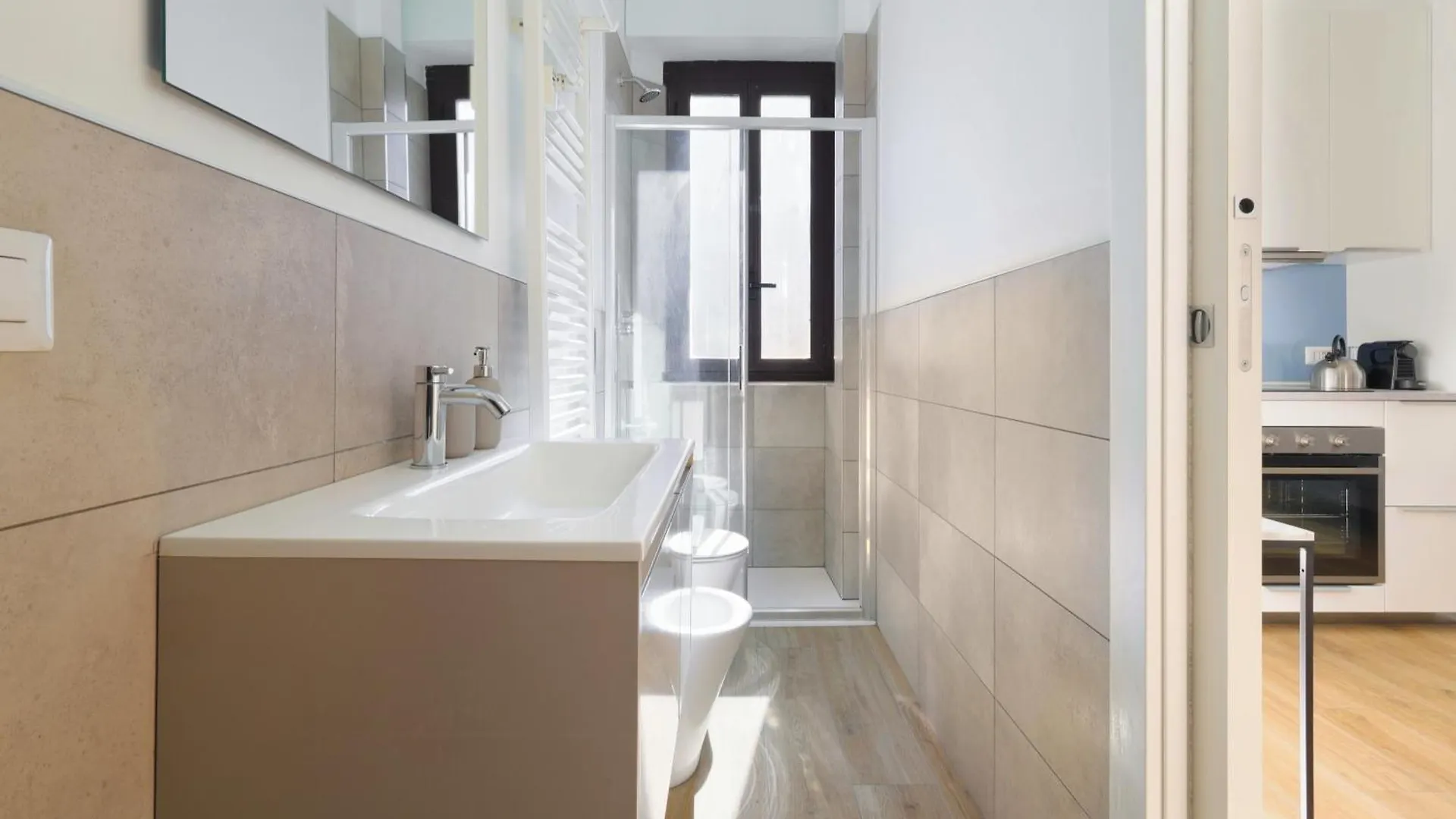Just Urban Stays - Bright And Functional Apartment - Corso Genova