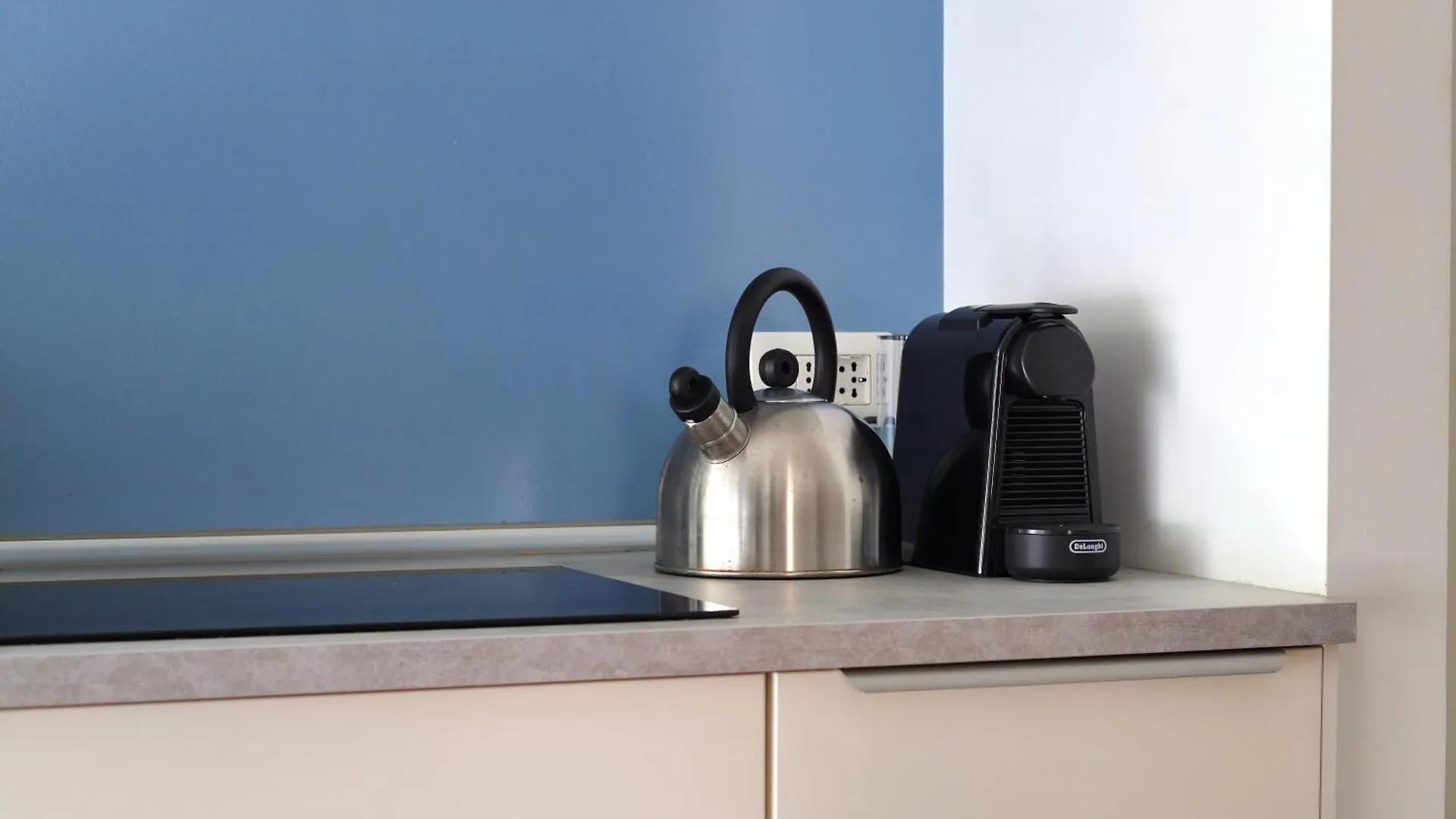 Just Urban Stays - Bright And Functional Apartment - Corso Genova Milan